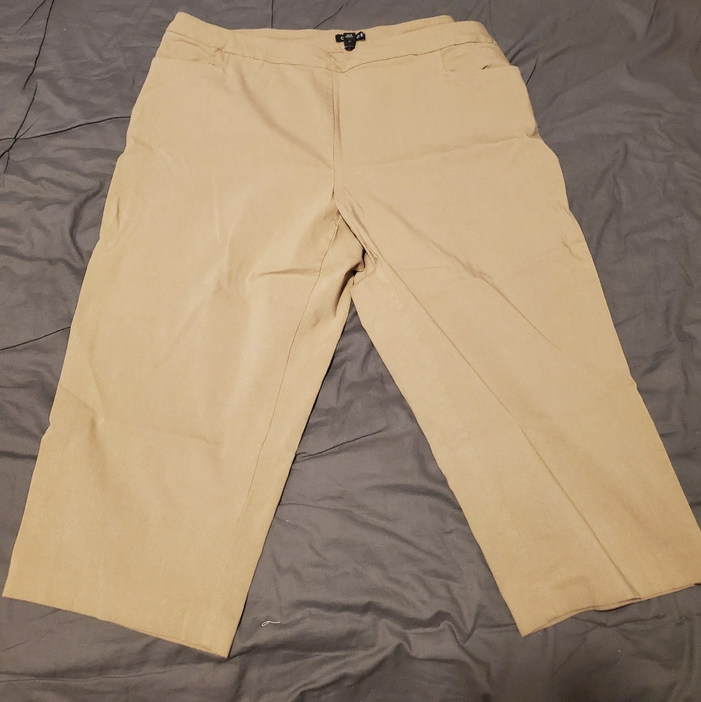 Khaki Capris